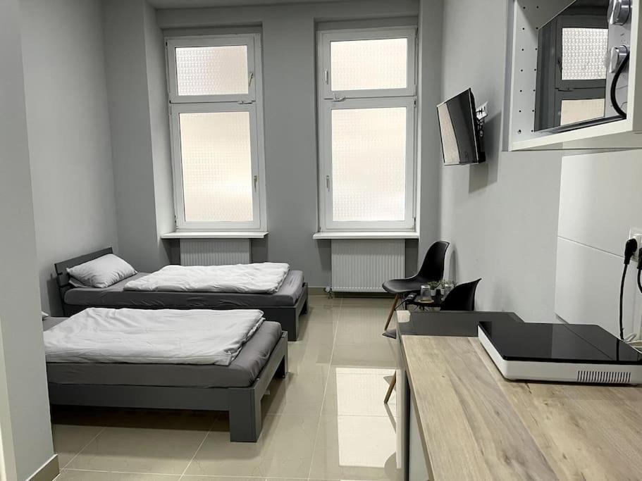 West Side Story 2 Apartment *